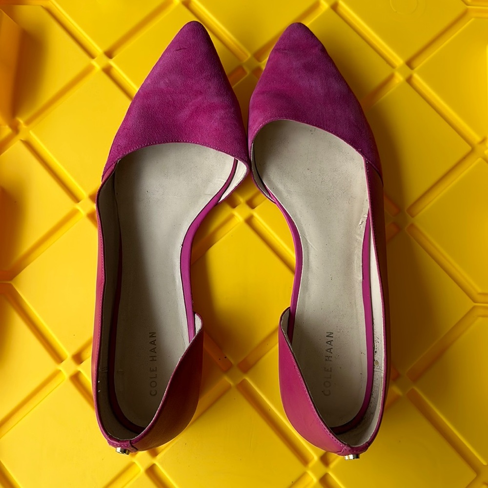 Women’s pink dress flats